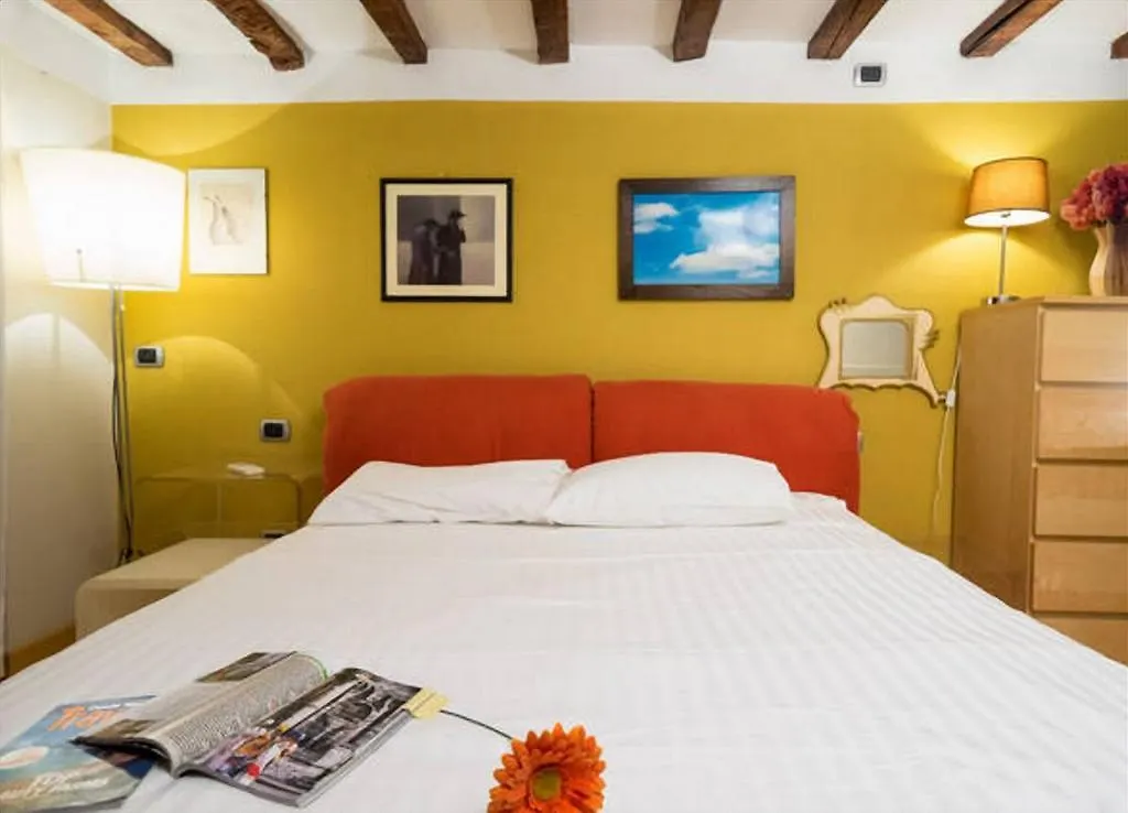 Romantic Apartment Porta Venezia Milan