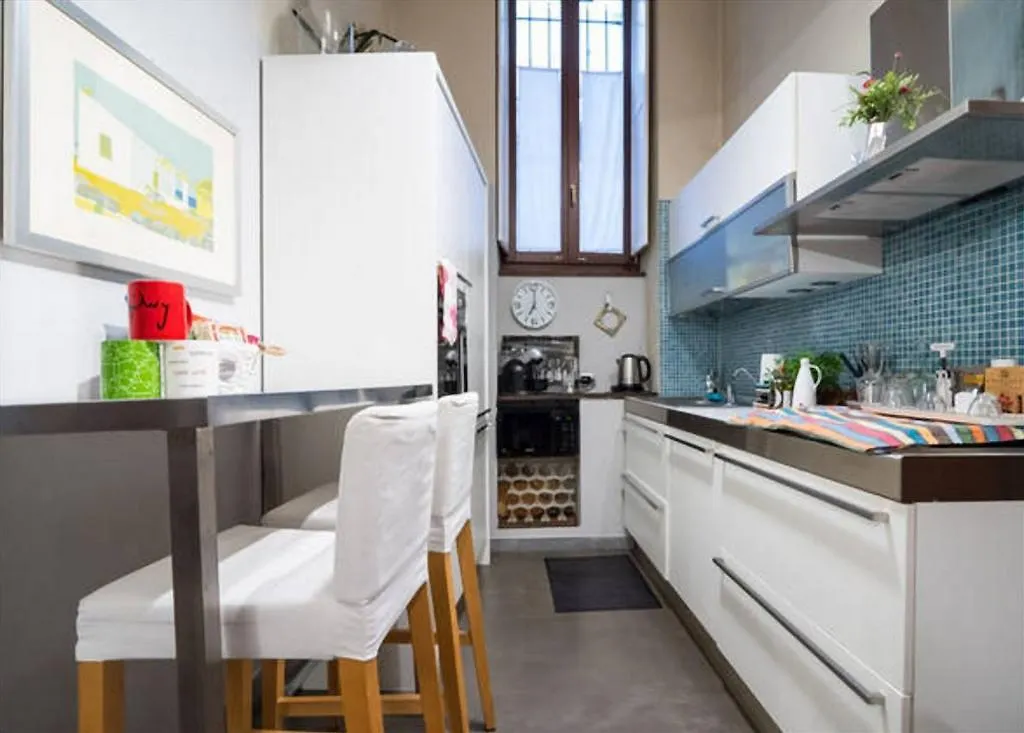 Romantic Apartment Porta Venezia Milan Italy