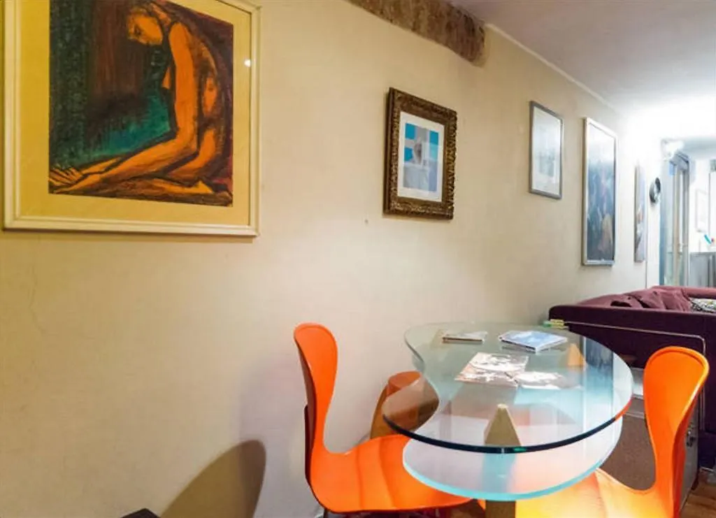 Romantic Apartment Porta Venezia Milan